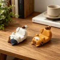 Cute Cat-Themed Desktop Phone Stand Set – 2 Pieces